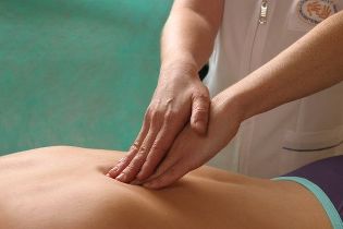 massage pour l'ostéochondrose